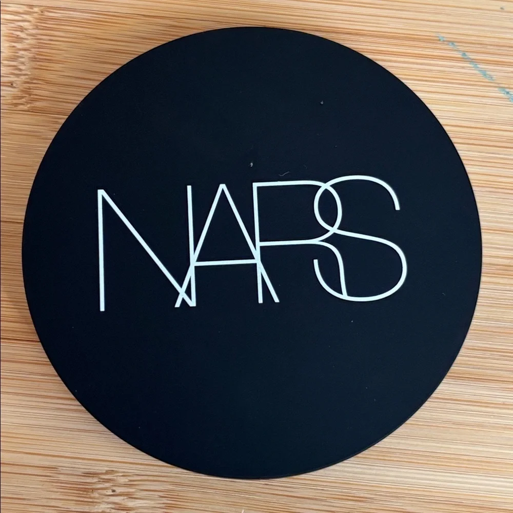 Brand New NARS Soft Matte Advanced Perfecting Powder Offshore Multi-Purpose